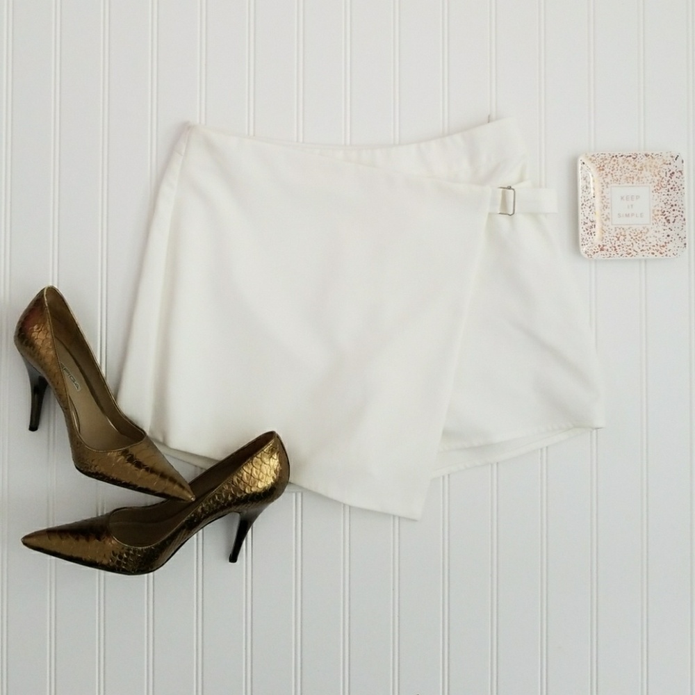 NEW Womens Skorts skirt shorts white Summer S M